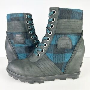 Sorel Lexie Plaid Blue Black Suede Lace Up Waterproof Wedge Ankle Bootie US 7.5